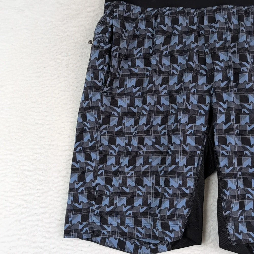 Lululemon T.H.E. Short Men's Small Luxtreme Lined 9